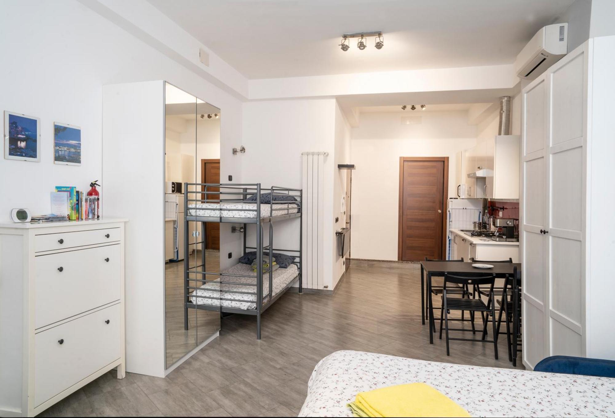 Houseingenoacenter2 Parking Apartment Luaran gambar